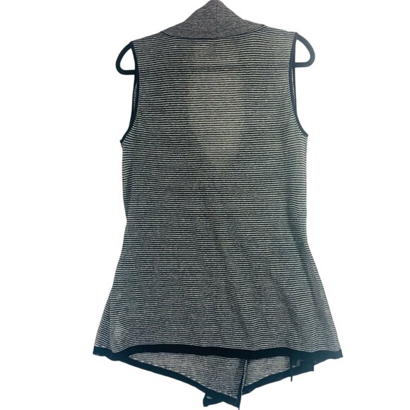 Drape Knit sleeveless vest Black/Gray/Short Sleeve Wrap Jacket Shawl Tristan - Picture 3 of 15